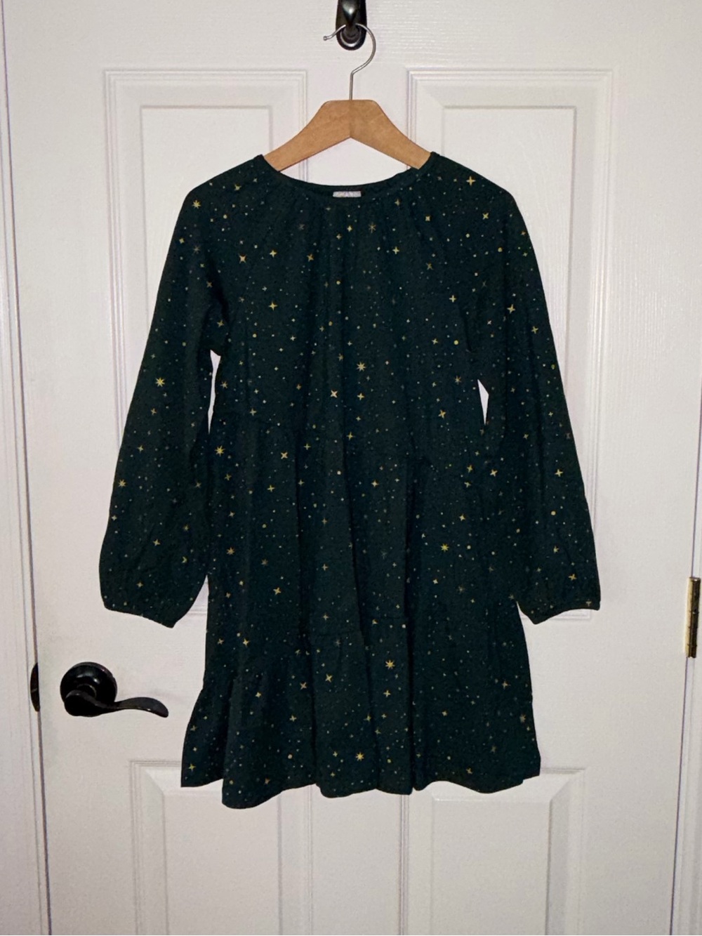 Hanna Andersson Green Tiered Holiday Sparkle Star Dress ✨🎄🆕 - Picture 9 of 10